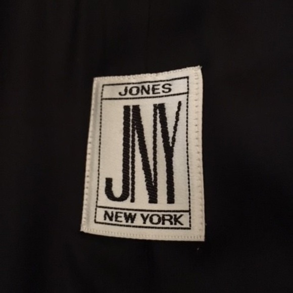 Coat - Picture 4 of 5